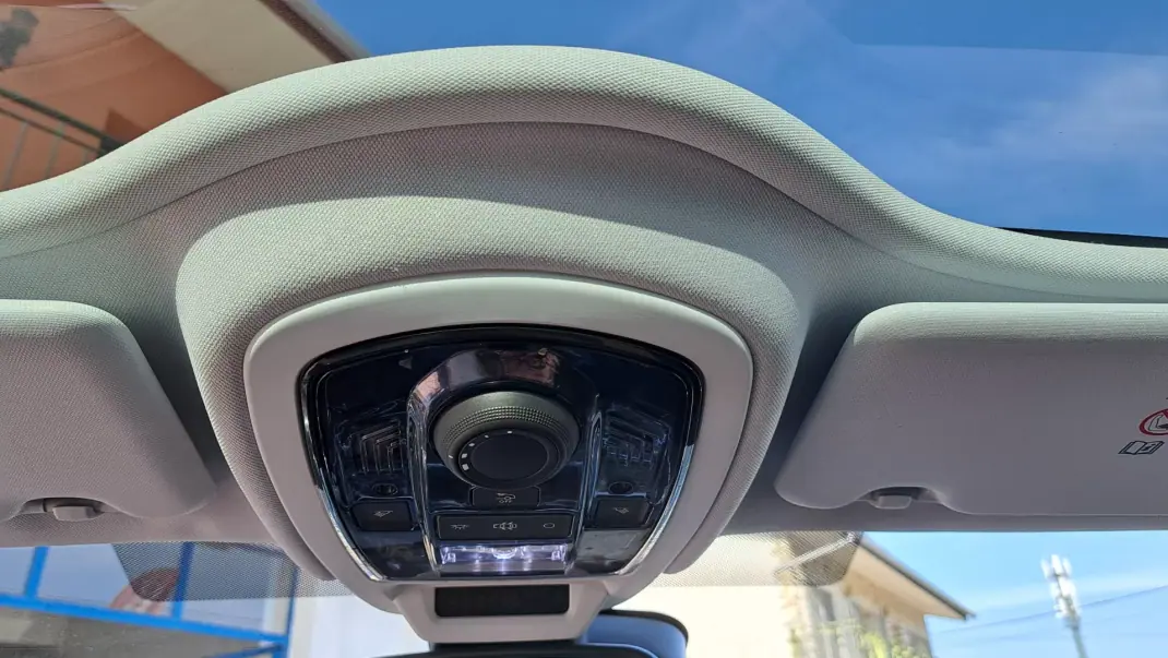 Peugeot 508 RXH 2012 - 8900 EUR, 236877 km - AUTO.MOTO.pt - 236877km - foto 25 de 33