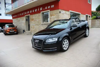 Audi A3 Cabrio 2010 - 11650 EUR, 117000 km - AUTO.MOTO.pt - 117000km - foto 2 de 25