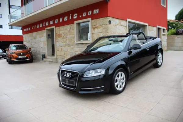 Audi A3 Cabrio 2010 - 11650 EUR, 117000 km - AUTO.MOTO.pt - 117000km - foto 2 de 25