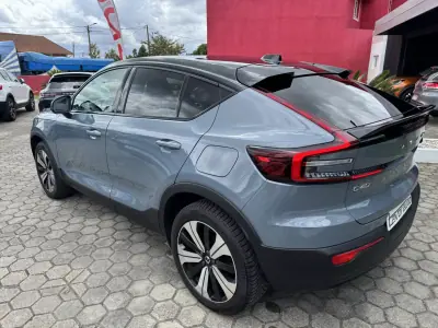 Volvo C40 2022 - 31900 EUR, 60000 km - AUTO.MOTO.pt - 60000km - foto 6 de 50