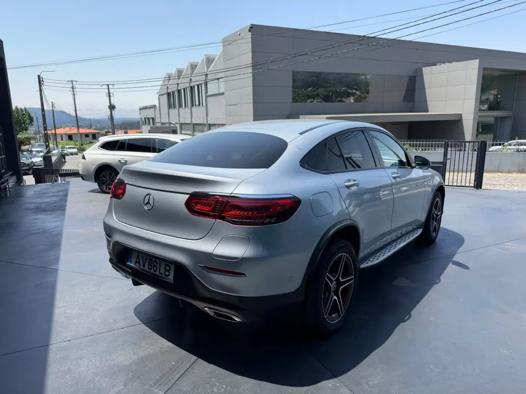 Mercedes-Benz GLC 300 2021 - 49900 EUR, 78000 km - 78000km - foto 4 de 15