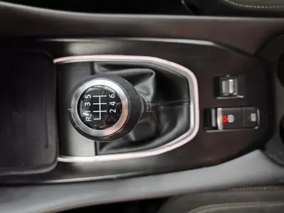 Nissan Qashqai 2022 - 20500 EUR, 63500 km - AUTO.MOTO.pt - 63500km - foto 32 de 39