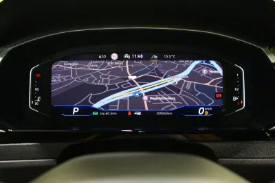 Volkswagen Arteon 2021 - 25400 EUR, 209040 km - AUTO.MOTO.pt - 209040km - foto 31 de 40