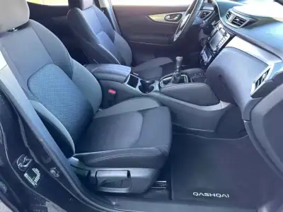 Nissan Qashqai 2018 - 19500 EUR, 84967 km - AUTO.MOTO.pt - 84967km - foto 9 de 18