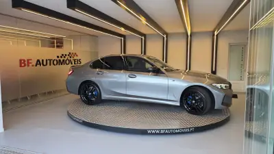 BMW 320 2024 - 42500 EUR, 5552 km - AUTO.MOTO.pt - 5552km - foto 9 de 58