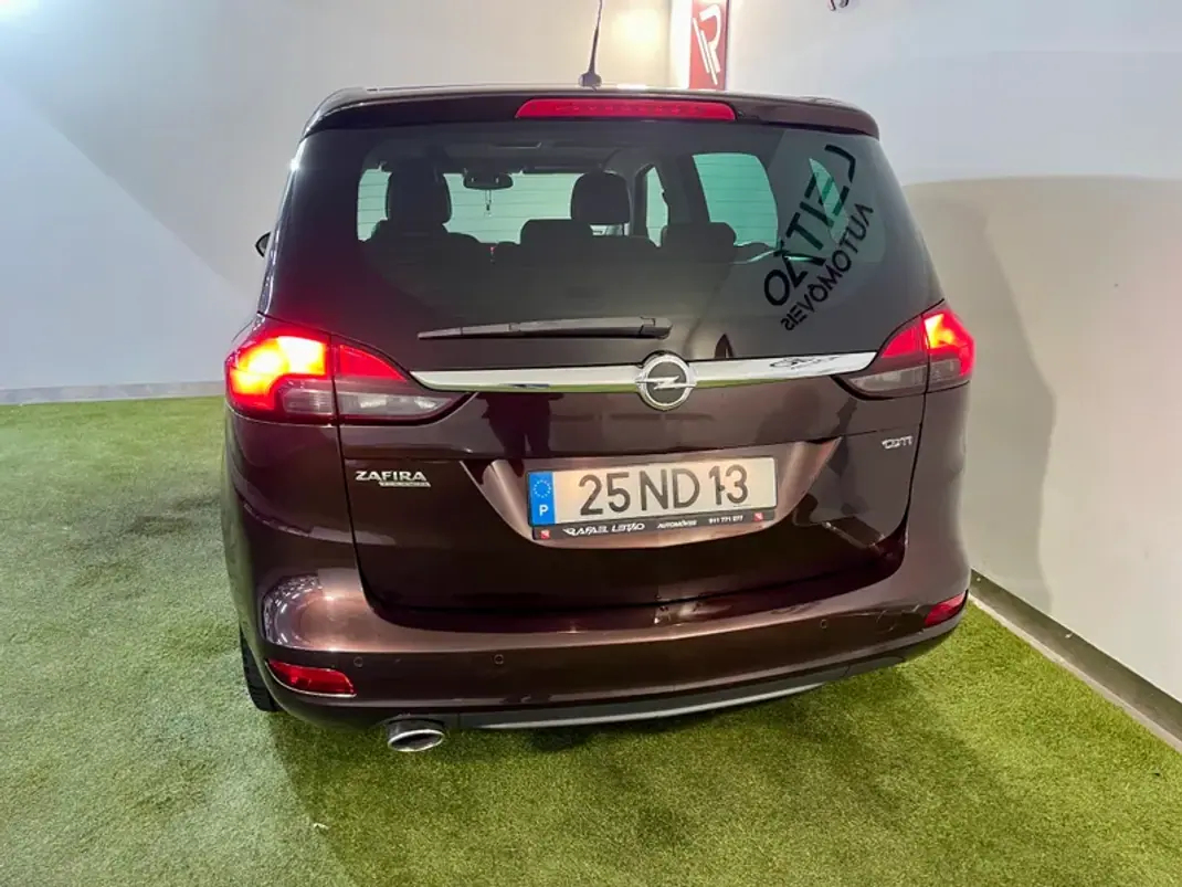 Opel Zafira 2012 - 9750 EUR, 227000 km - AUTO.MOTO.pt - 227000km - foto 9 de 31