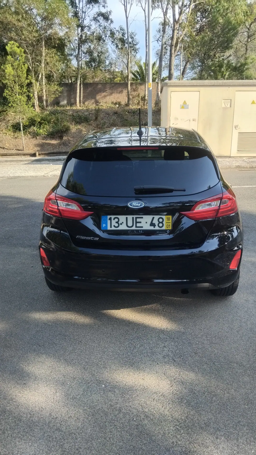 Ford Fiesta 2018 - 7800 EUR, 107000 km - 107000km - foto 7 de 9