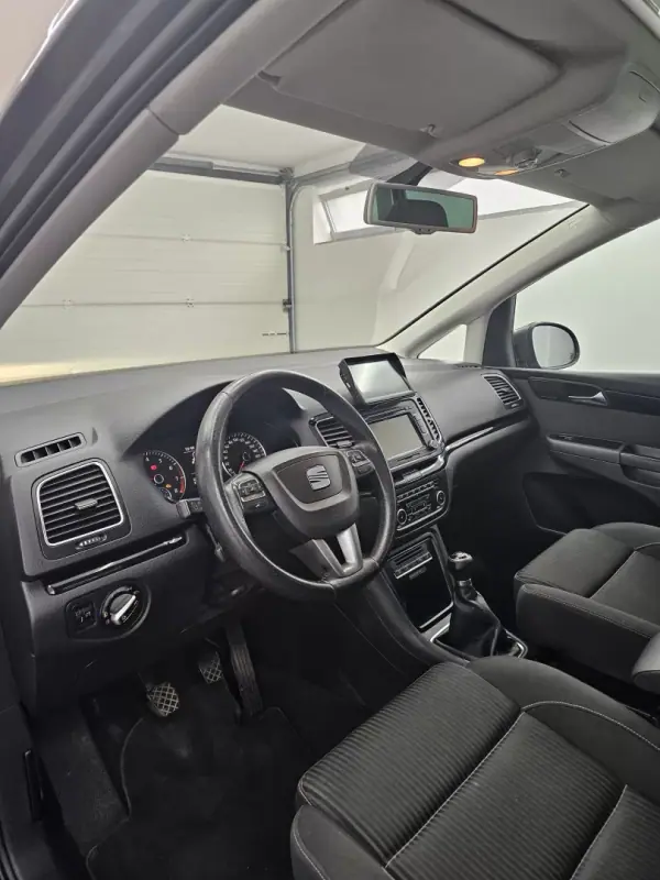 SEAT Alhambra 2011 - 12650 EUR, 216141 km - AUTO.MOTO.pt - 216141km - foto 39 de 51
