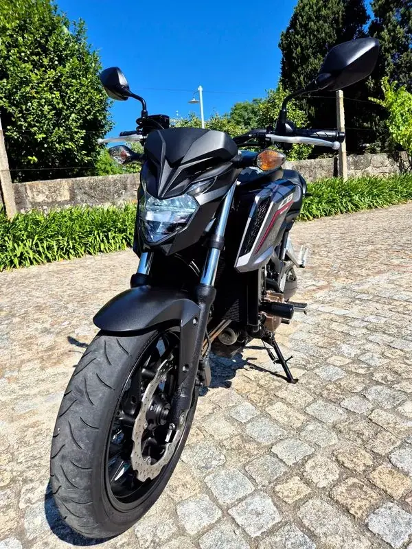 Honda CB 1000R 2017 - 5990 EUR, 25000 km - AUTO.MOTO.pt - 25000km - foto 18 de 24