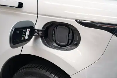 Land Rover Range Rover Evoque 2021 - 37950 EUR, 51000 km - AUTO.MOTO.pt - 51000km - foto 13 de 53