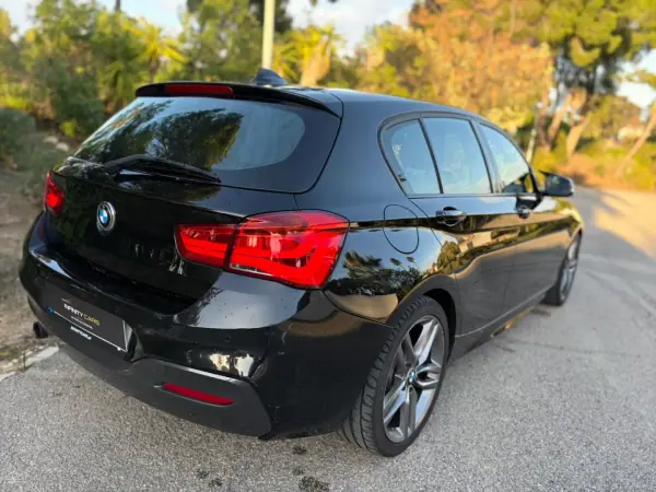 BMW 118 2018 - 17999 EUR, 160000 km - AUTO.MOTO.pt - 160000km - foto 4 de 17