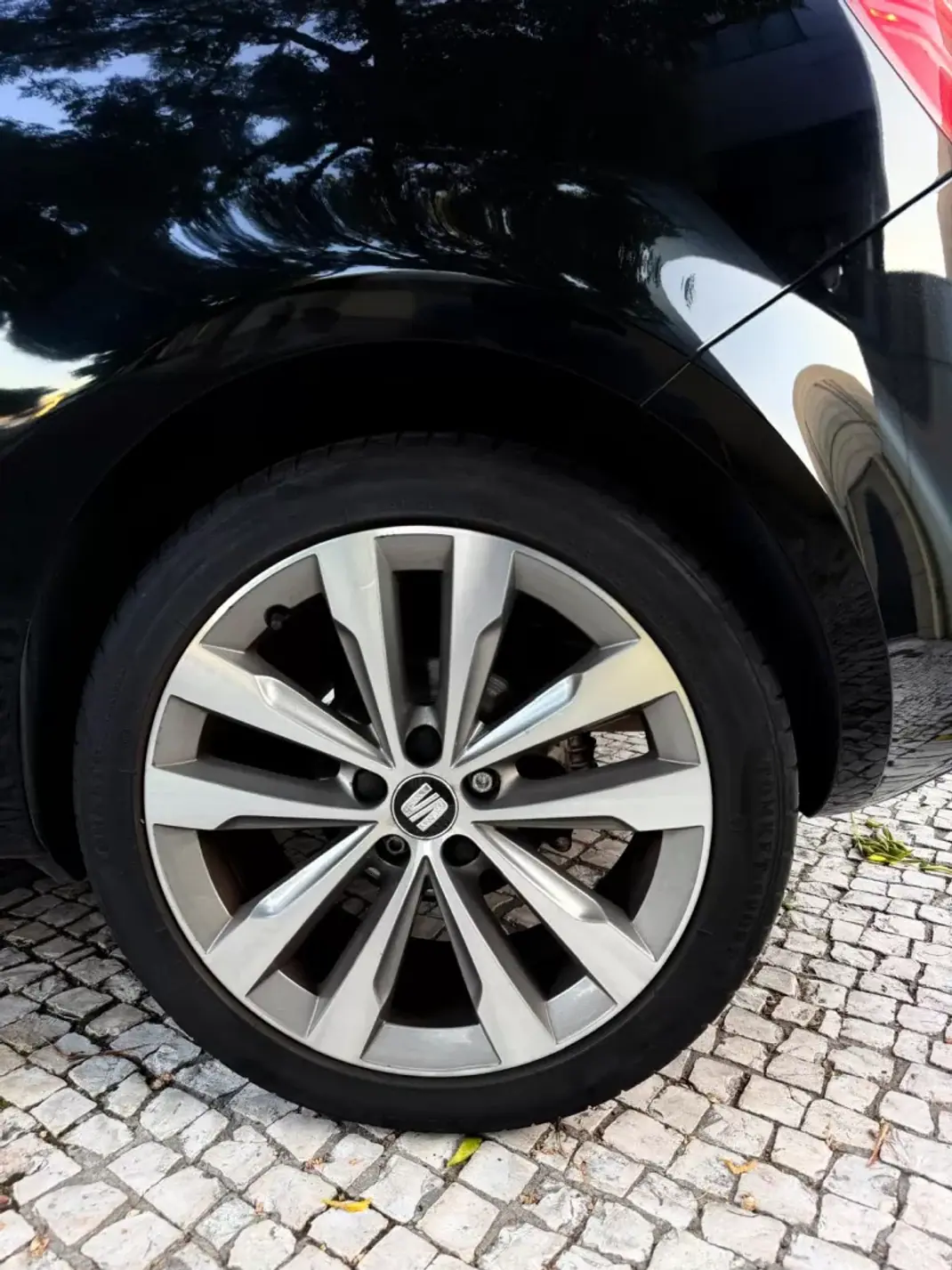 SEAT Ibiza 2016 - 9990 EUR, 124000 km - 124000km - foto 8 de 20