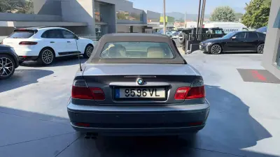 BMW 320 2003 — foto 6 de 14