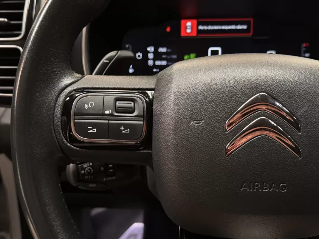 Citroën C5 Aircross 2021 - 20990 EUR, 155900 km - AUTO.MOTO.pt - 155900km - foto 24 de 37