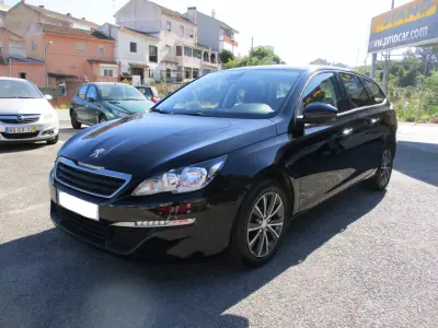 Peugeot 308 SW 2015 - 9900 EUR, 150000 km - AUTO.MOTO.pt - 150000km - foto 3 de 13