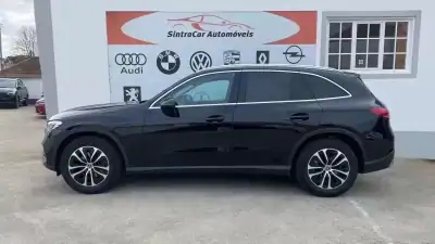 Mercedes-Benz GLC 220 2024 - 69680 EUR, 20294 km - AUTO.MOTO.pt - 20294km - foto 5 de 50