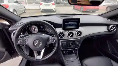 Mercedes-Benz CLA 200 2016 - 19999 EUR, 199000 km - AUTO.MOTO.pt - 199000km - foto 25 de 33