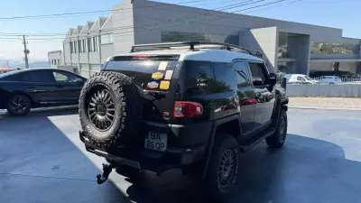 Toyota FJ 2006 - 65000 EUR, 70000 km - foto 4 de 14