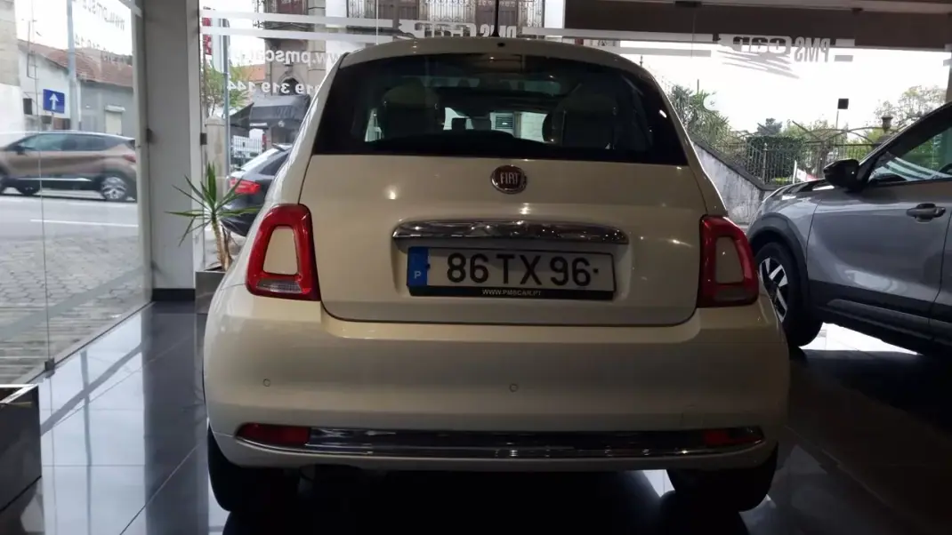 Fiat 500 2018 - 8500 EUR, 124535 km - AUTO.MOTO.pt - 124535km - foto 4 de 23