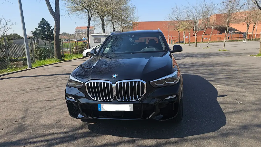 BMW X5 2019 - 39950 EUR, 115000 km - AUTO.MOTO.pt - 115000km - foto 6 de 18