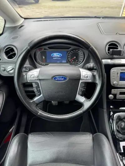 Ford S-Max 2010 - 11900 EUR, 154000 km - AUTO.MOTO.pt - 154000km - foto 9 de 16