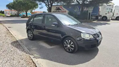 Volkswagen Polo 2008 - 4980 EUR, 154267 km - AUTO.MOTO.pt - 154267km - foto 14 de 38