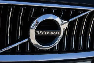 Volvo V60 2022 - 25500 EUR, 123000 km - AUTO.MOTO.pt - 123000km - foto 55 de 63