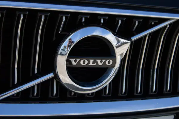 Volvo V60 2022 - 25500 EUR, 123000 km - AUTO.MOTO.pt - 123000km - foto 55 de 63