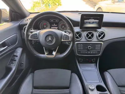 Mercedes-Benz CLA 180 2016 - 18900 EUR, 148405 km - AUTO.MOTO.pt - 148405km - foto 10 de 26