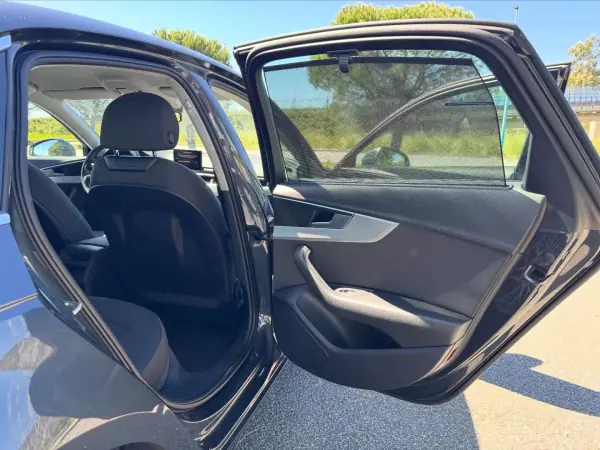 Audi A4 2018 - 18950 EUR, 256000 km - AUTO.MOTO.pt - 256000km - foto 13 de 14
