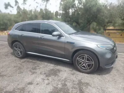 Mercedes-Benz EQC 2020 - 34800 EUR, 91200 km - AUTO.MOTO.pt - 91200km - foto 2 de 13
