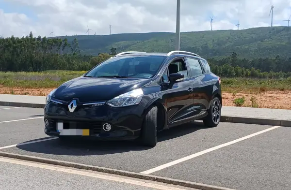 Renault Clio Sport Tourer 1.5 dCi Limited EDition 2013 Diesel — 250 000 km Renault Clio Sport Tourer 1.5 dCi Limited EDition 2013 Diesel