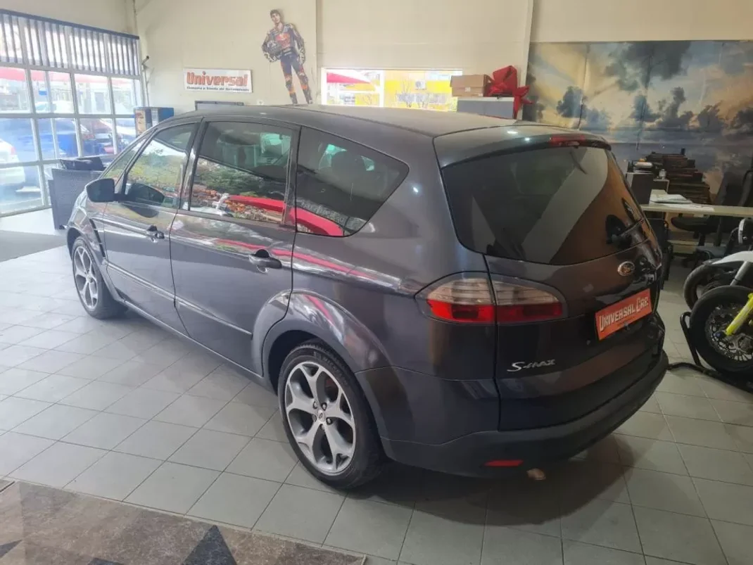 Ford S-Max 2007 - 7900 EUR, 283000 km - AUTO.MOTO.pt - 283000km - foto 5 de 22