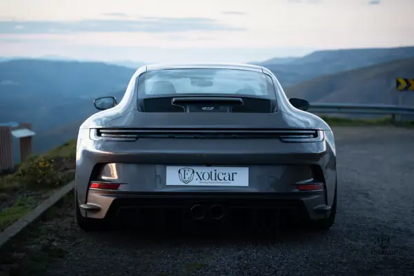 Porsche 992 2022 - 195000 EUR, 20350 km - AUTO.MOTO.pt - 20350km - foto 14 de 28