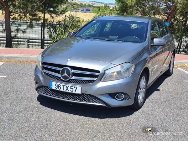 Mercedes-Benz A 180 2013 - 11780 EUR, 215000 km - AUTO.MOTO.pt - 215000km - foto 2 de 39