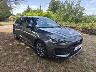 Ford Focus 2023 - 17990 EUR, 75650 km - AUTO.MOTO.pt - 75650km - foto 23 de 39