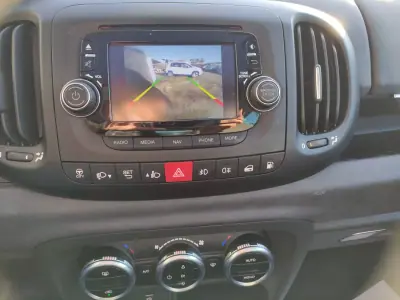 Fiat 500L 2014 - 11900 EUR, 121000 km - AUTO.MOTO.pt - 121000km - foto 17 de 24