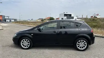 SEAT Leon 2009 - 6900 EUR, 250000 km - AUTO.MOTO.pt - 250000km - foto 23 de 30