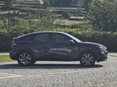 Citroën e-C4 2021 - 16990 EUR, 68500 km - AUTO.MOTO.pt - 68500km - foto 14 de 24