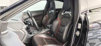 Mercedes-Benz CLA 45 AMG 2014 - 29990 EUR, 169000 km - AUTO.MOTO.pt - 169000km - foto 26 de 43