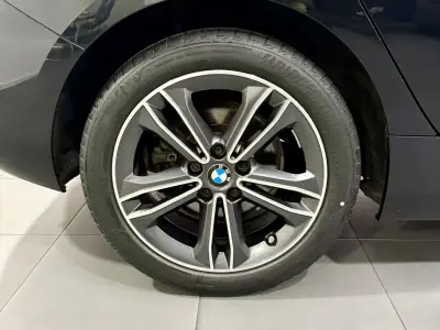 BMW 116 2020 - 25830 EUR, 77070 km - AUTO.MOTO.pt - 77070km - foto 8 de 20