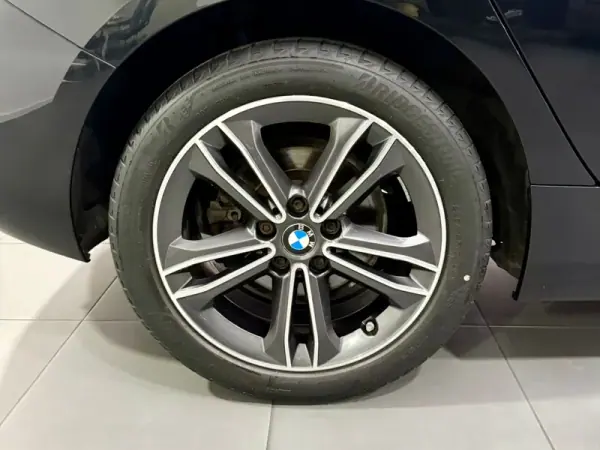 BMW 116 2020 - 25830 EUR, 77070 km - AUTO.MOTO.pt - 77070km - foto 8 de 20