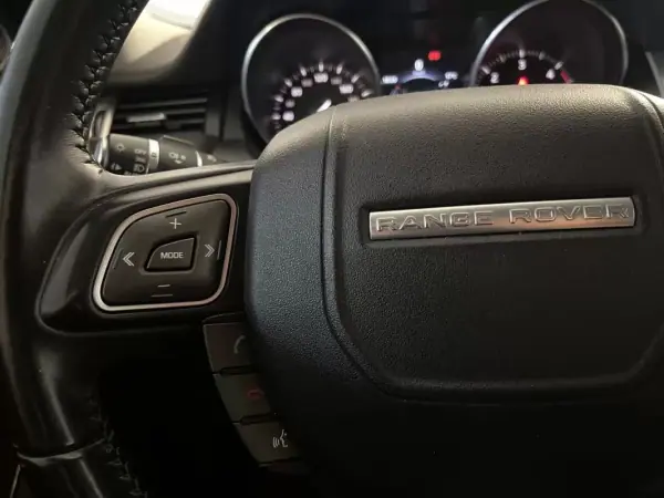 Land Rover Range Rover Evoque 2017 - 16950 EUR, 149900 km - AUTO.MOTO.pt - 149900km - foto 18 de 32