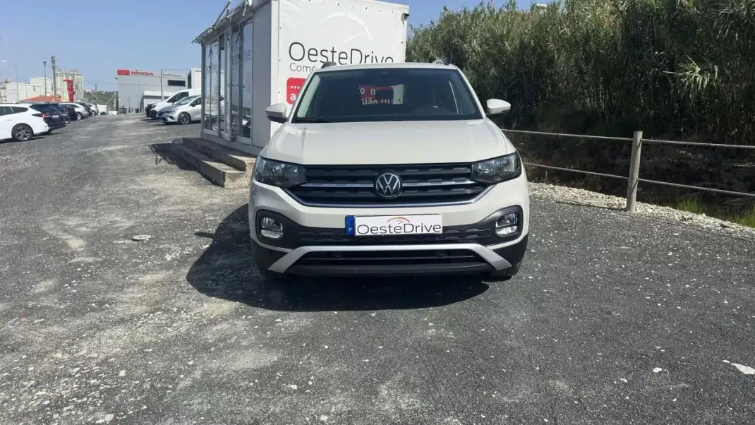Volkswagen T-Cross 2022 - 16490 EUR, 95000 km - AUTO.MOTO.pt - 95000km - foto 2 de 22