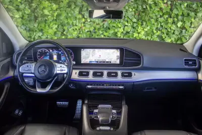 Mercedes-Benz GLE 300 2019 - 56900 EUR, 100700 km - AUTO.MOTO.pt - 100700km - foto 15 de 21