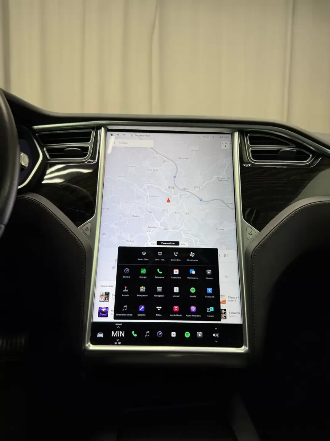 Tesla Model S 2016 - 20999 EUR, 164000 km - AUTO.MOTO.pt - 164000km - foto 12 de 20
