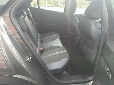 Peugeot 2008 2020 - 15900 EUR, 124990 km - AUTO.MOTO.pt - 124990km - foto 20 de 37