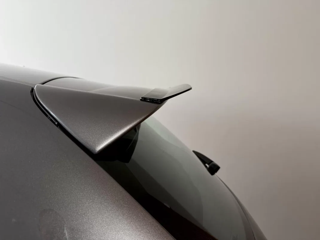 SEAT Leon 2015 - 14000 EUR, 181000 km - AUTO.MOTO.pt - 181000km - foto 30 de 92