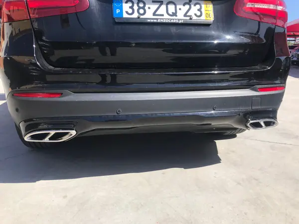 Mercedes-Benz GLC 250 2017 — foto 2 de 14