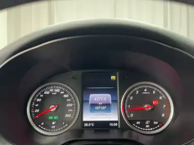 Mercedes-Benz C 180 2016 - 21999 EUR, 107000 km - AUTO.MOTO.pt - 107000km - foto 19 de 19